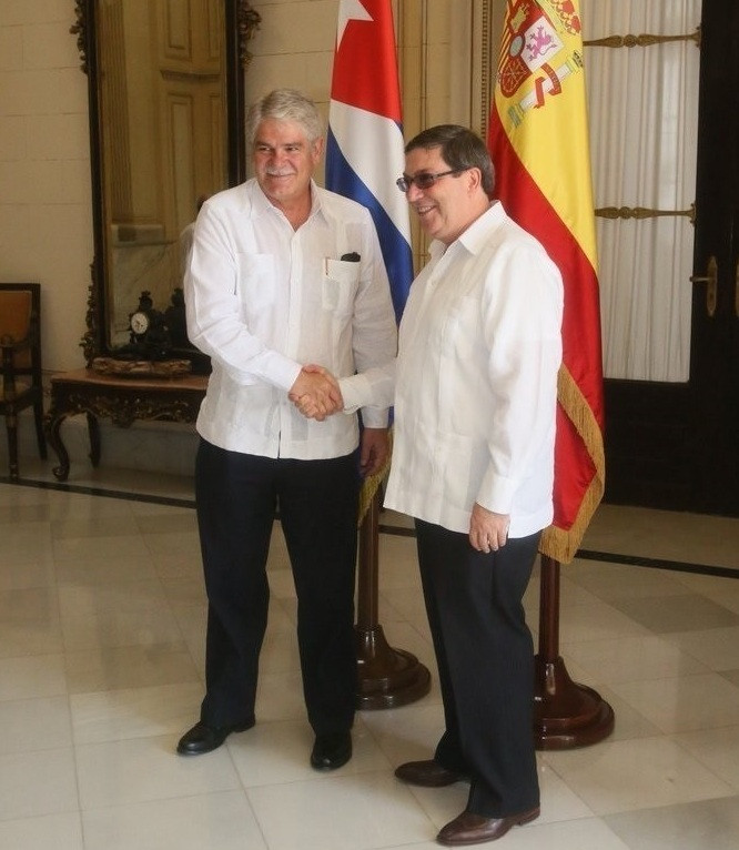 Alfonso Dastis y Bruno Rodriguez