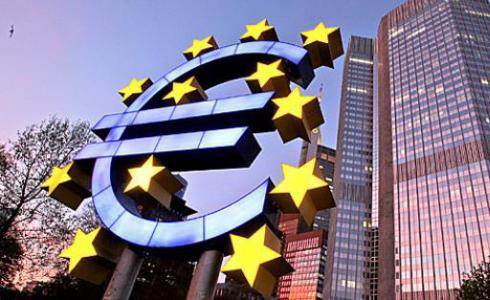 El BCE alarmado ante la fuga de depósitos de los bancos griegos