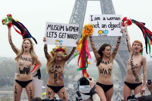 FEMEN escandaliza al mundo con su peticion a las mujeres francescas