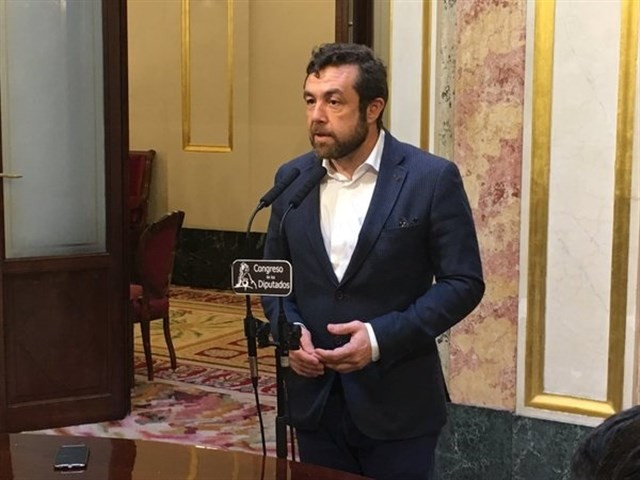 Miguel Gutiérrez durante un discurso