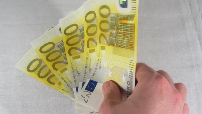 Mil euros