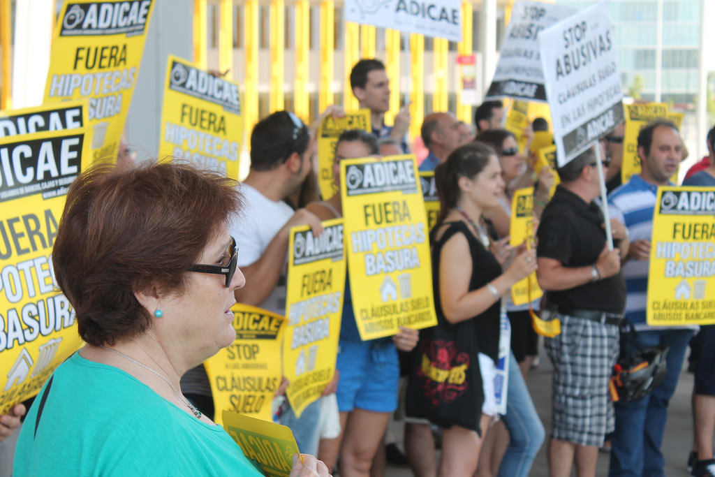 Manifestación contra las hipotecas abusivas