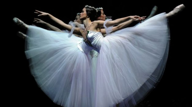 Ballet Nacional de Letonia 