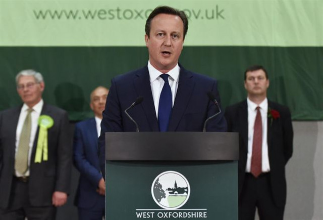 Cameron promete "unir al país" con el gobierno que "espera liderar"