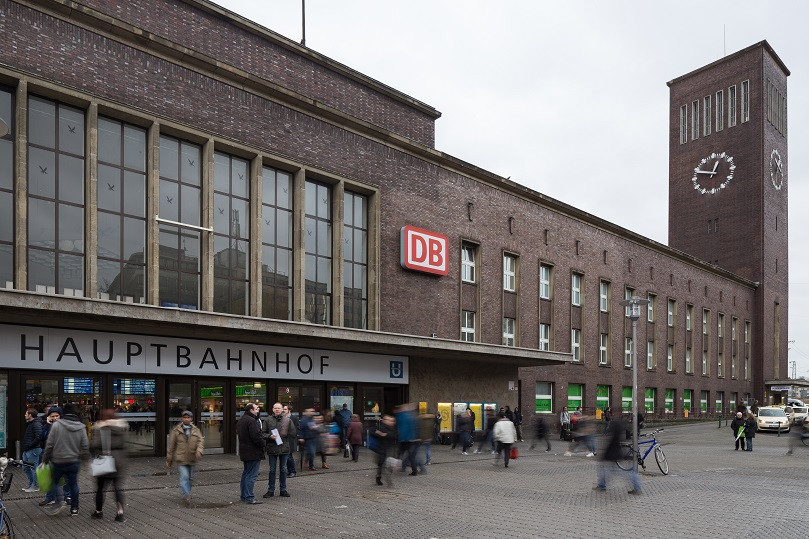 Du00fcsseldorfer Hauptbahnhofs