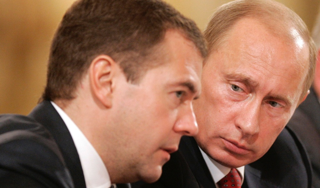 Dmitry Medvedev y Vladimir Putin