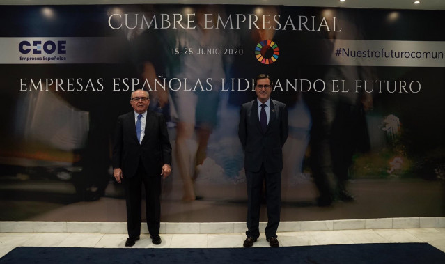 Eduardo Serra (DigitalES) y Antonio Garamendi (CEOE) en la cumbre empresarial organizada por CEOE