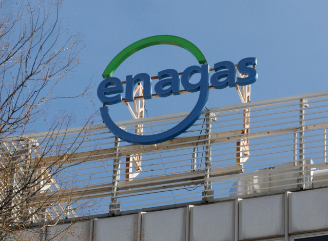 Archivo - Fachada de la sede de Enagás, a 3 de abril de 2023, en Madrid (España). La Empresa Nacional del Gas, conocida con el acrónimo de Enagás, es una compañía de transporte de gas natural y Gestor Técnico del Sistema Gasista de España.? Su sede social