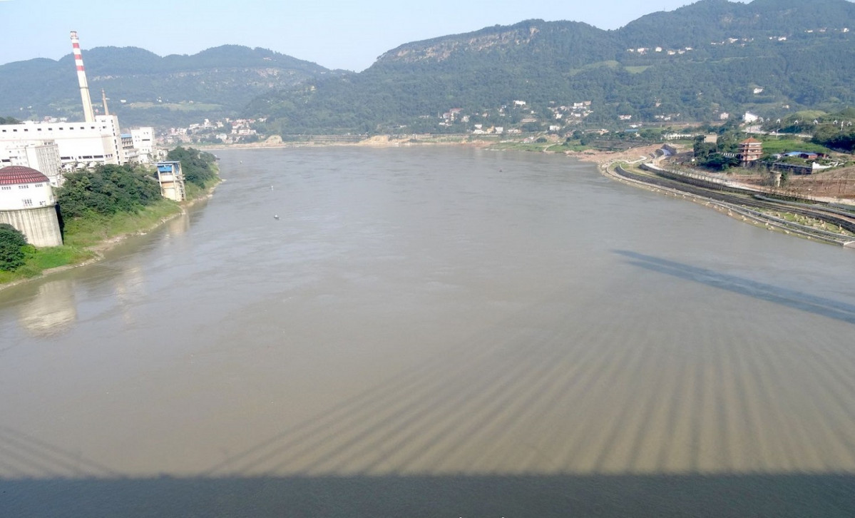 Yangtze River through Yibin Yangtze River Bridge