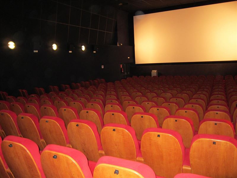 Cine 5