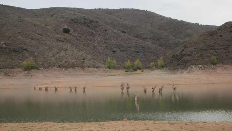 Embalse cuenca ebro