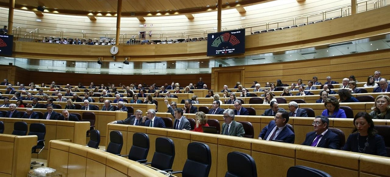 Senado 8