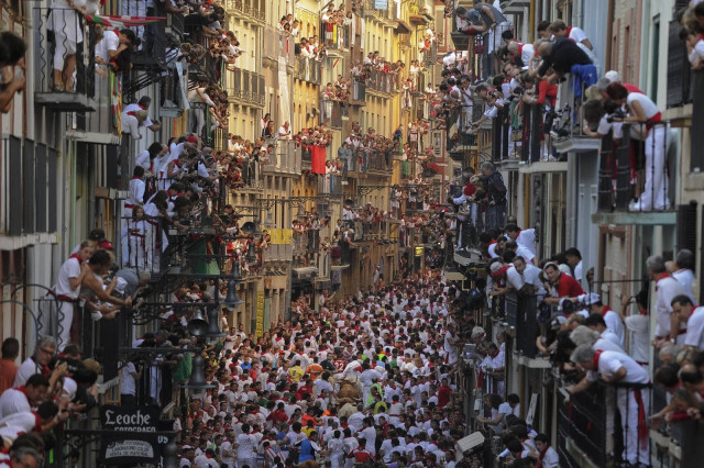 La fiesta empieza su cuarta jornada