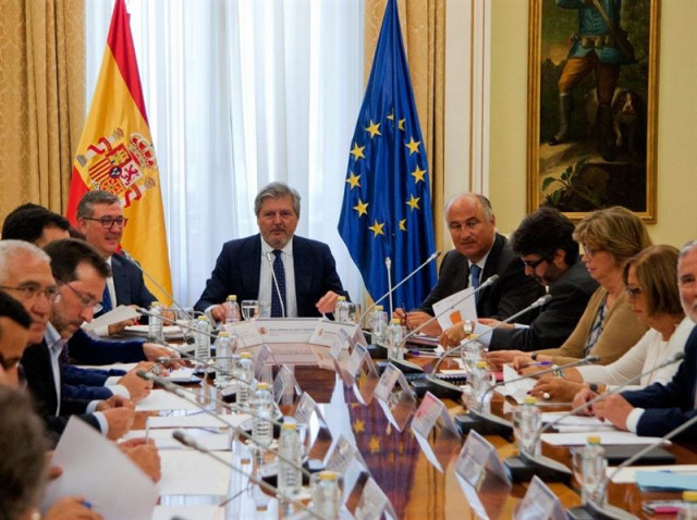 Reunión de las CCAA con el Ministro de Educación