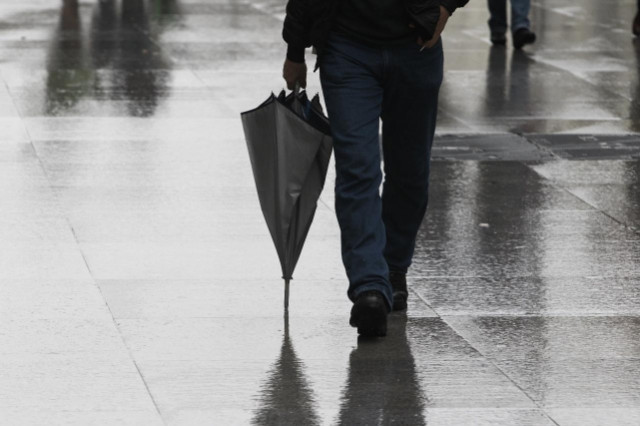 Un total de ocho provincias del noreste del país están en alerta por lluvias, tormentas y rissagas