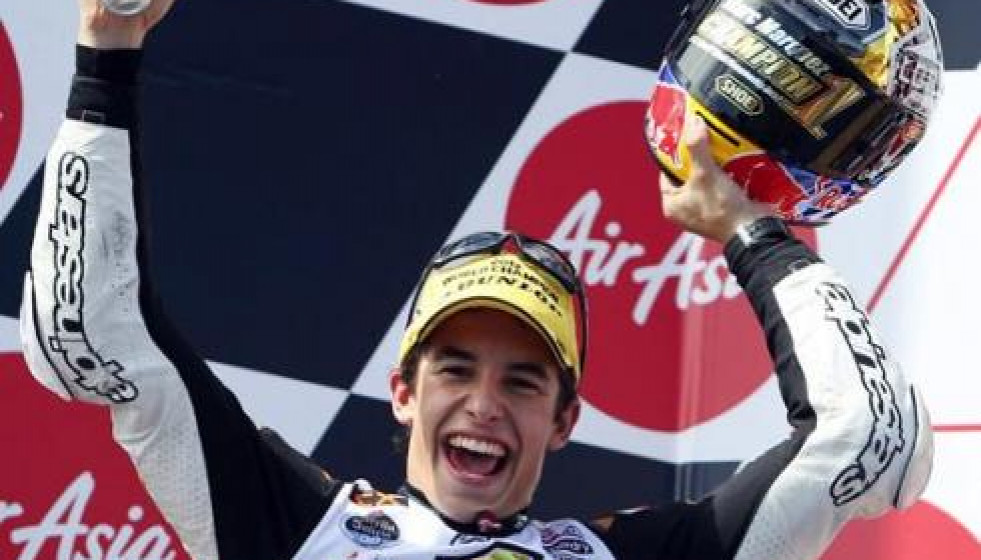 Márquez se convierte en el piloto más joven que gana por segunda vez el título mundial de MotoGP