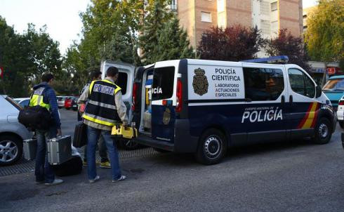 Hallan en la casa donde vivía el pederasta la crema comprada en su último rapto y una multa a un coche Toyota