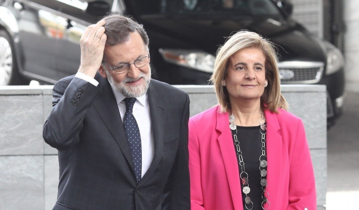 Rajoy y Fu00e1tima Bu00e1u00f1ez acuden a un acto de la CEOE