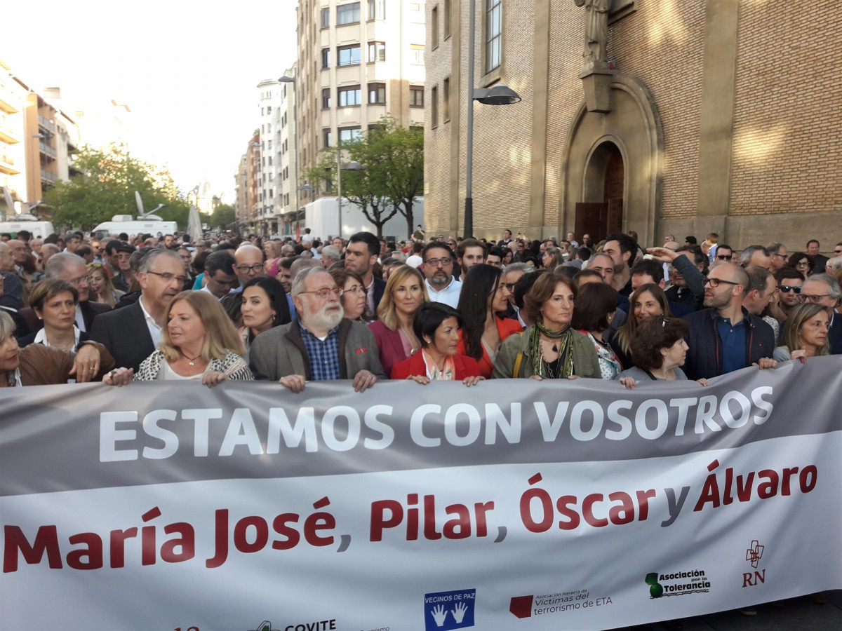 Concentraciu00f3n de apoyo en Pamplona a los guardias civiles agredidos en Alsasua