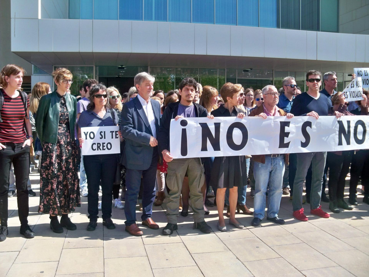 Concentración contra la sentencia de 'La Manada'.