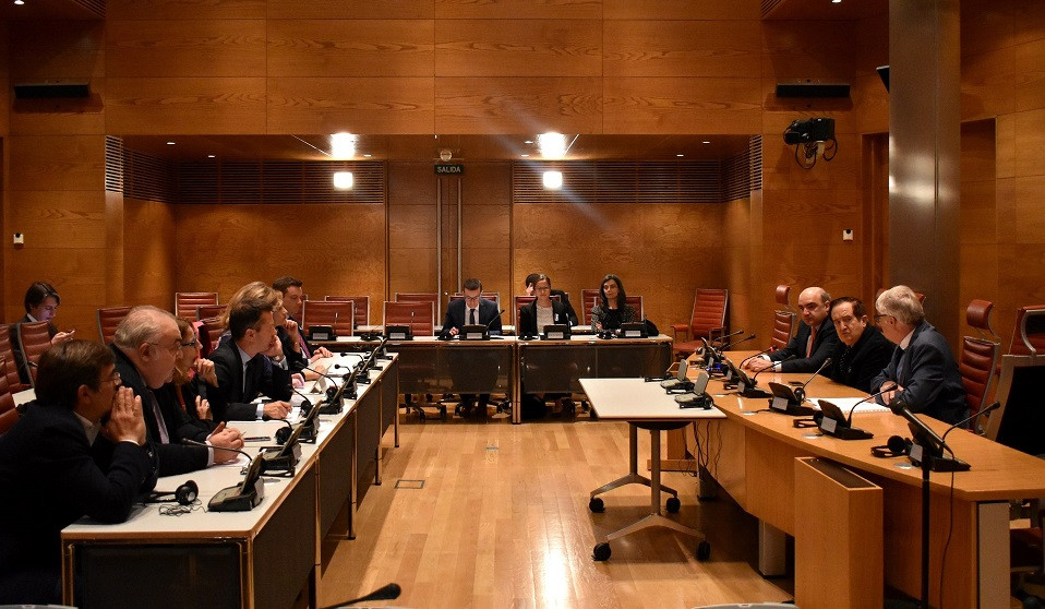 Jornada en el Senado sobre CCAA y lander