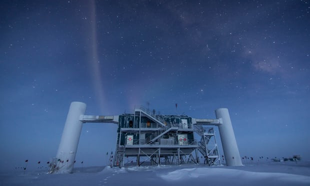 El laboratorio IceCube en la estaciu00f3n del Polo Sur de Amundsen Scott en la Antu00e1rtida. Felipe Pedreros IceCube NSF