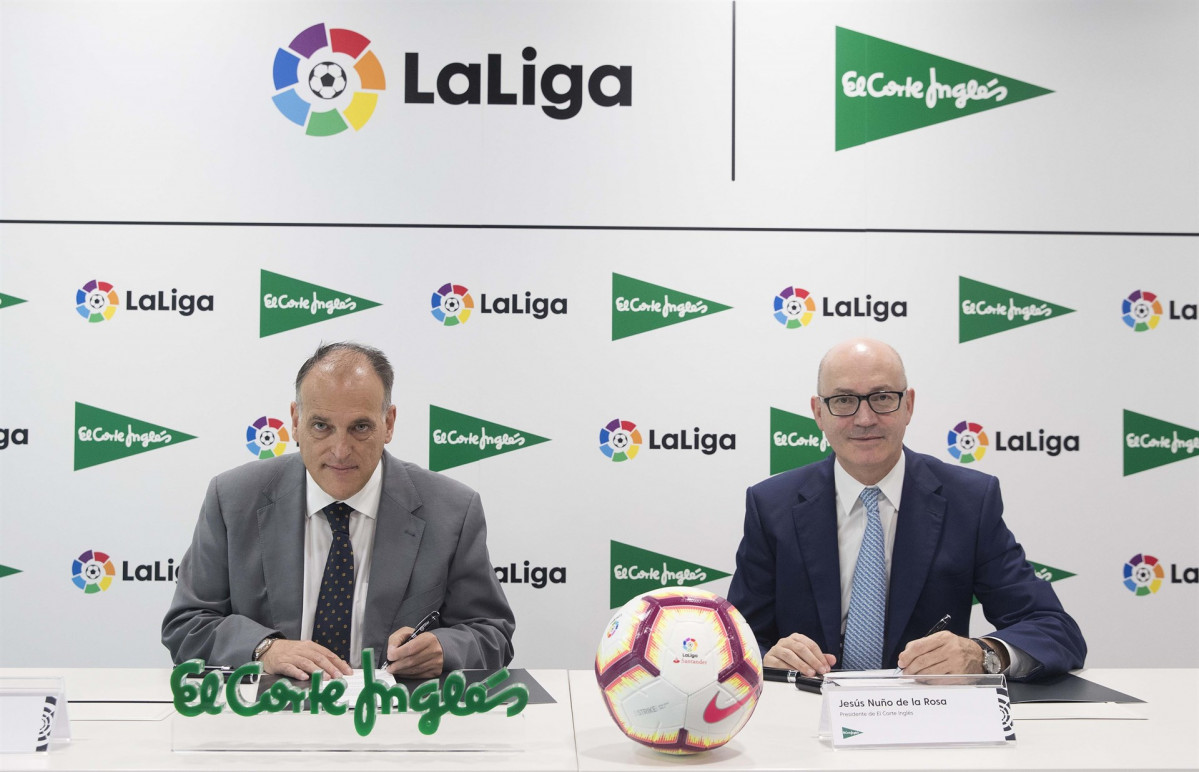 Javier Tebas,presidente de LaLiga, y Nuu00f1o de la Rosa, presidente El Corte Inglu00e9s EL CORTE INGLu00c9S