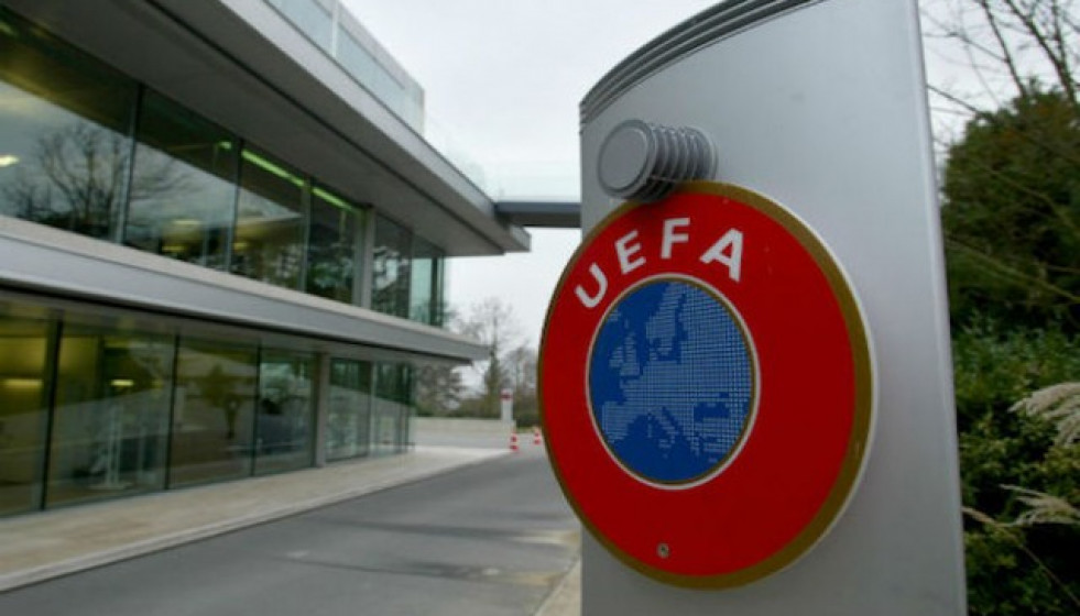 Uefa 4