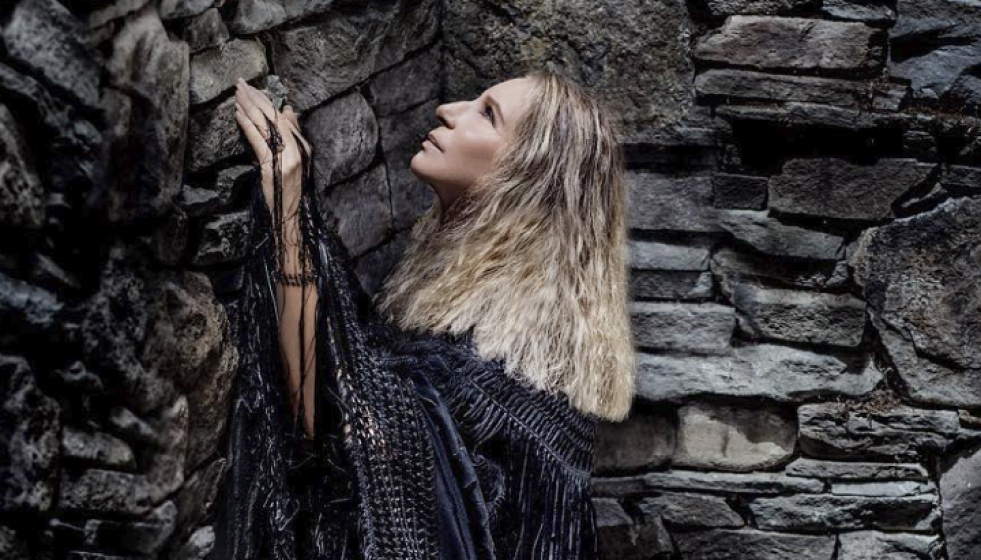 Barbra Streisand lanza canción antiTrump. Instagram de la artista