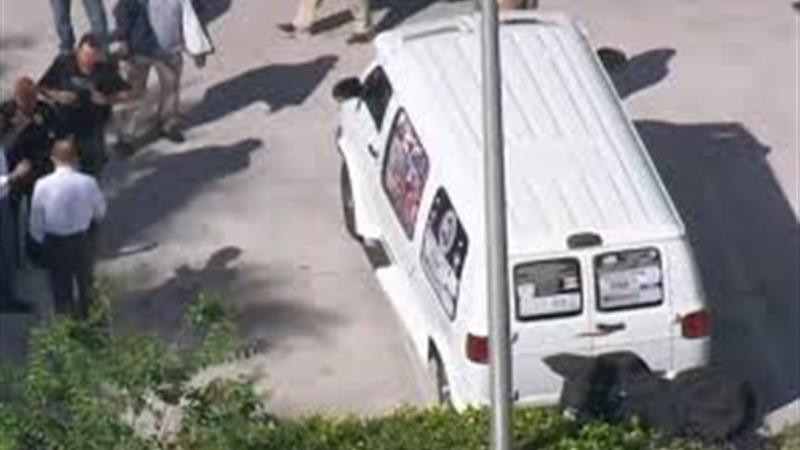 La furgoneta que el sospechoso detenido utilizaba