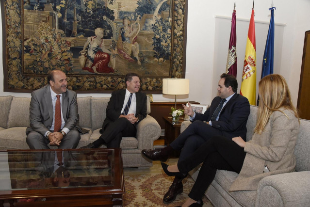Reunión entre Emiliano García-Page y Paco Núñez