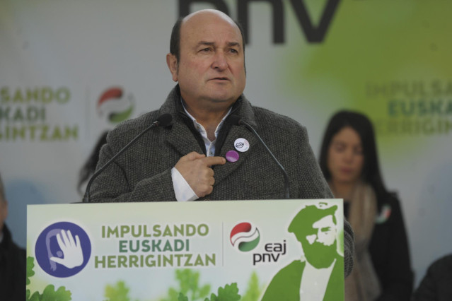 Celebración del PNV del 115 aniversario del fallecimiento del político vasco Sab