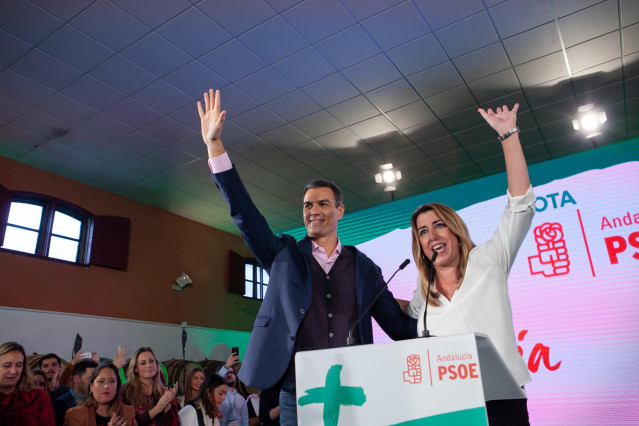 En Chiclana de la Frontera (Cádiz), el secretario general del PSOE y presidente