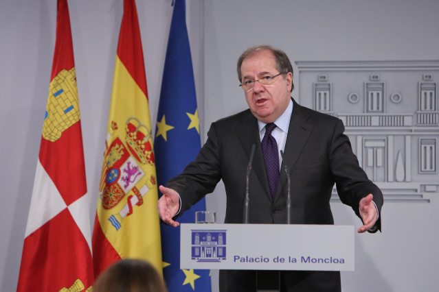 Reunión de Pedro Sánchez con el presidente de Castilla y León, Juan Vicente Herr