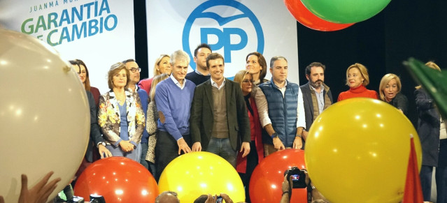 Adolfo Suárez Illana presidente concordia y ylibertad pp con casado y bendodo