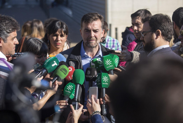 En Huelva, los candidatos de Adelante Andalucía a la Presidencia y a la Vicepres