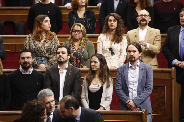 Los Reyes Felipe y Letizia, acompañados por los eméritos don Juan Carlos y doña