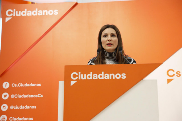 Rueda de prensa de la senadora de Ciudadanos Lorena Roldán en la sede del partid