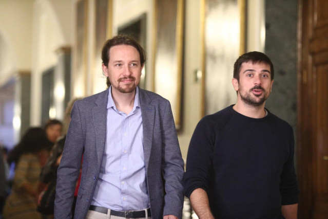 Pablo Iglesias y Ramón Espinar en el Senado