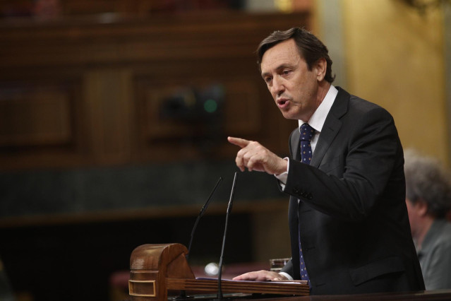 Rafael Hernando, diputado del PP en la tribuna