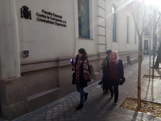 La diputada de Podemos Isabel Serra a la Fiscalía Anticorrupción