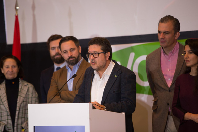 Francisco Serrano, durante una rueda de prensa