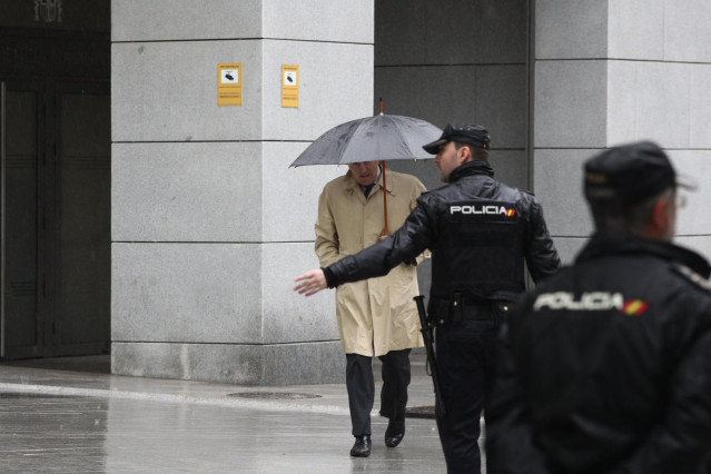 Bárcenas llega a la Audiencia Nacional para saber si ingresa ya en prisión