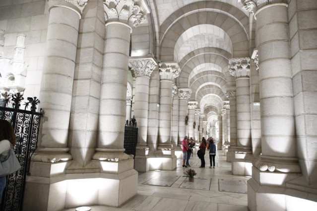 Cripta de la Parroquia de Santa María la Real de la Almudena en Madrid