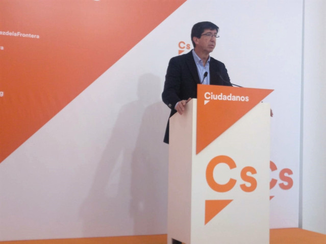 Juan Marín en rueda de prensa