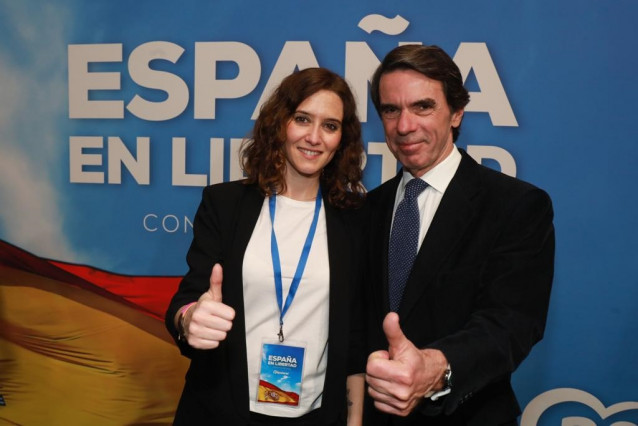 Isabel Díaz Ayuso y José María Aznar en Convención Nacional PP