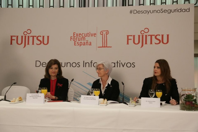Ana Botella Gómez y María José Segarra en el Executive Forum España