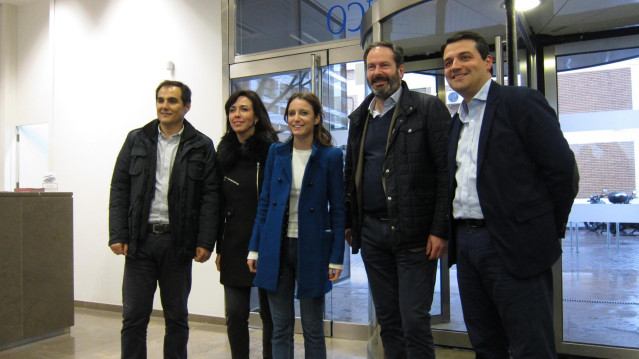 Andrea Levy, Adolfo Molina, José Mª Bellido, José Antonio Nieto y Mª Luisa Cebal