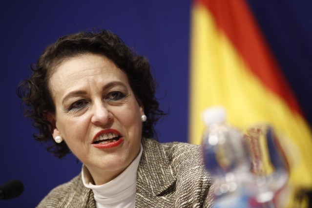 La ministra de Trabajo, Magdalena Valerio