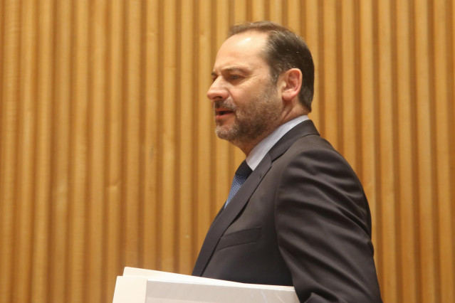 Comparecencia del ministro de fomento, José Luis Ábalos, para informar sobre el